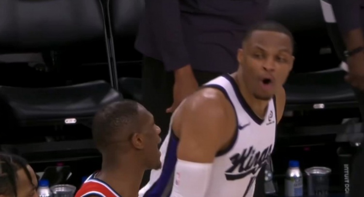 九游娱乐平台-结下梁子了!威少怒喷邓恩:你TM就是个无名小卒 快滚回去吧